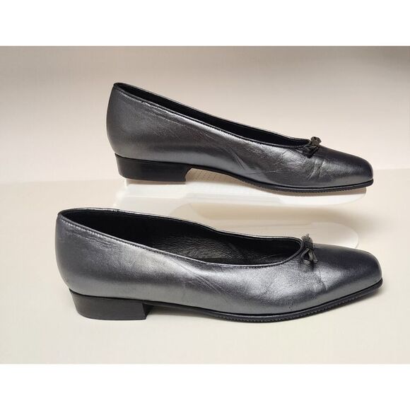 RENZO FONTANELLI Women's Gray Leather Ballet Flat Shoes Size 8B - Picture 1 of 11